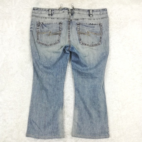 Silver Jeans Womens Aiko Boot Cut Blue Denim Light Wash Mid Rise Plus Short 22 - Picture 2 of 10